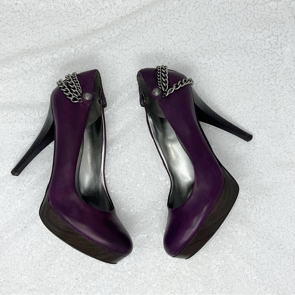 GUESS Women’s Seeri platform pumps women’s size 7 purple with silver chains. - Picture 4 of 16